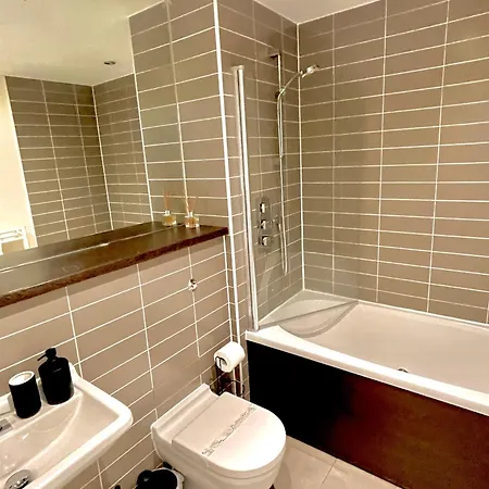 Cosy Arcadian City Centre Apartment - Free Parking Birmingham Exterior photo